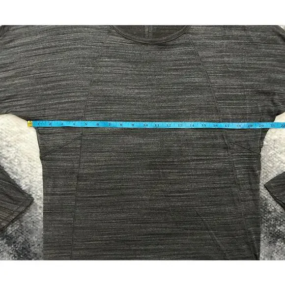 Lululemon Set to Sweat Long Sleeve Heathered Gray Top Relaxed Fit Size Medium - Picture 9 of 10